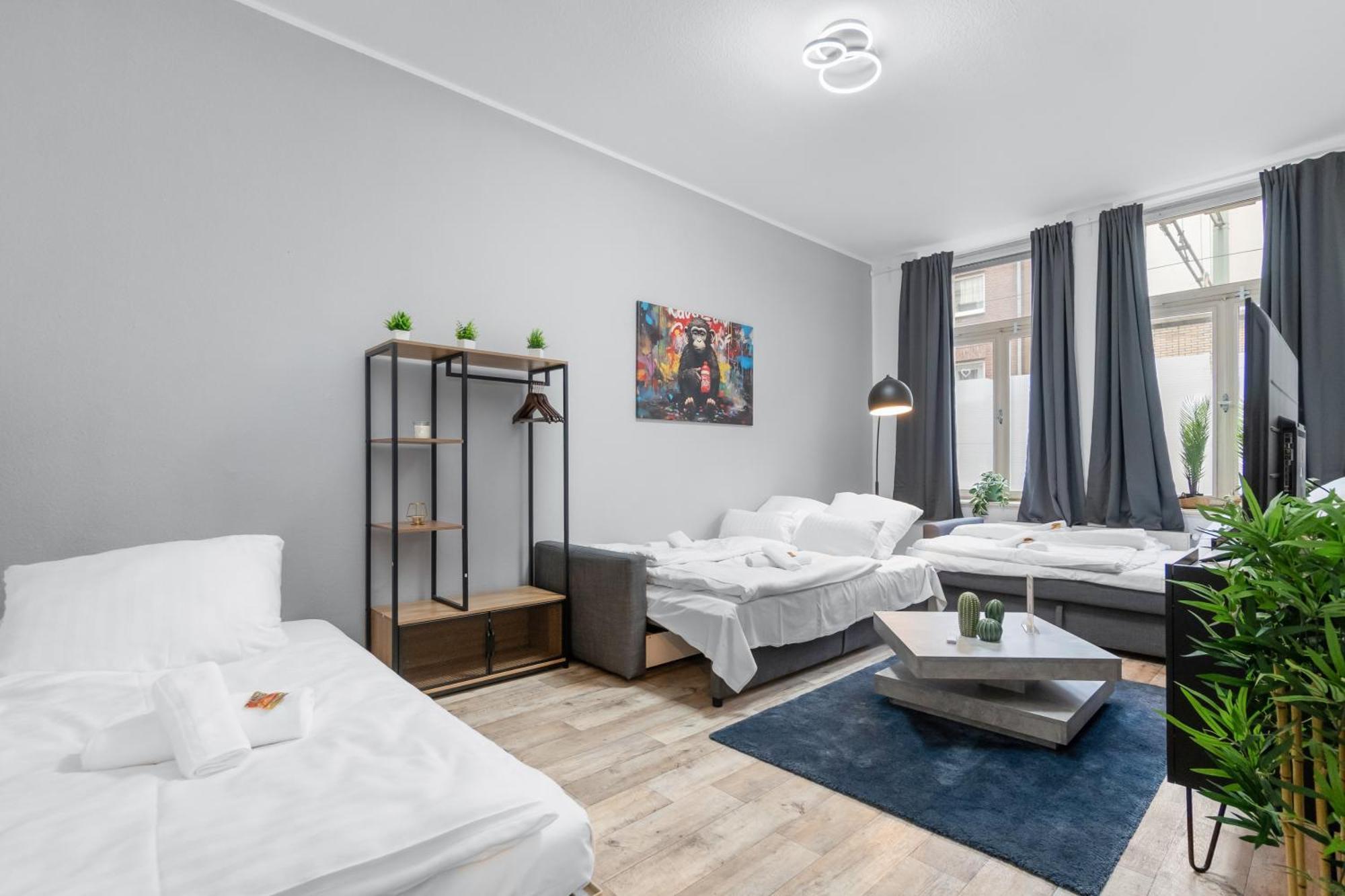 Tolles Design, Hochwertig, Vollausstattung, 3 Zimmer, Grosses Bad & Gaeste-Wc, Grosse Kueche, 3 X Smart Tv, 11 Min Zum Hbf Duisburgo Esterno foto